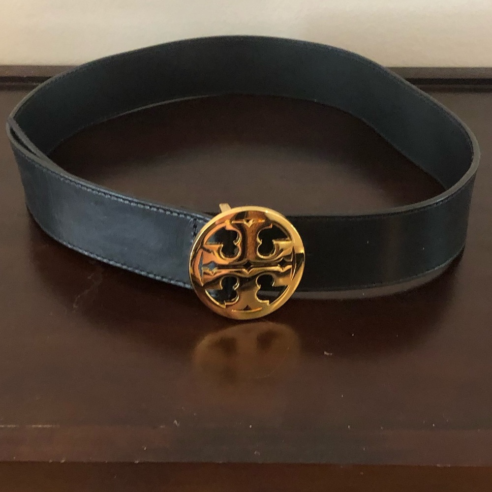 Authentic Tory Burch Logo Belt